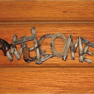Rivers Edge Western Welcome Plaque Horse Boot Lasso Resin